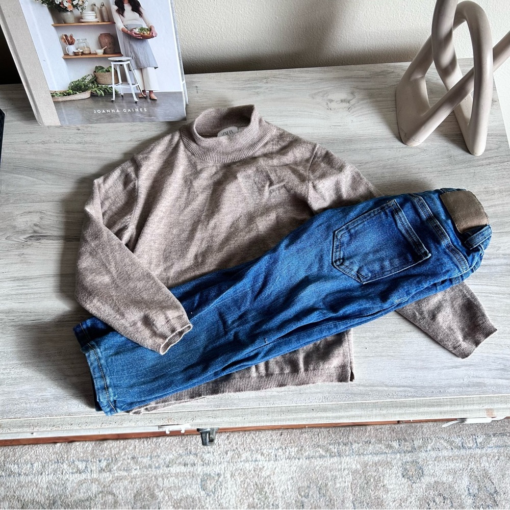 Zara Sweater & Jeans Bundle